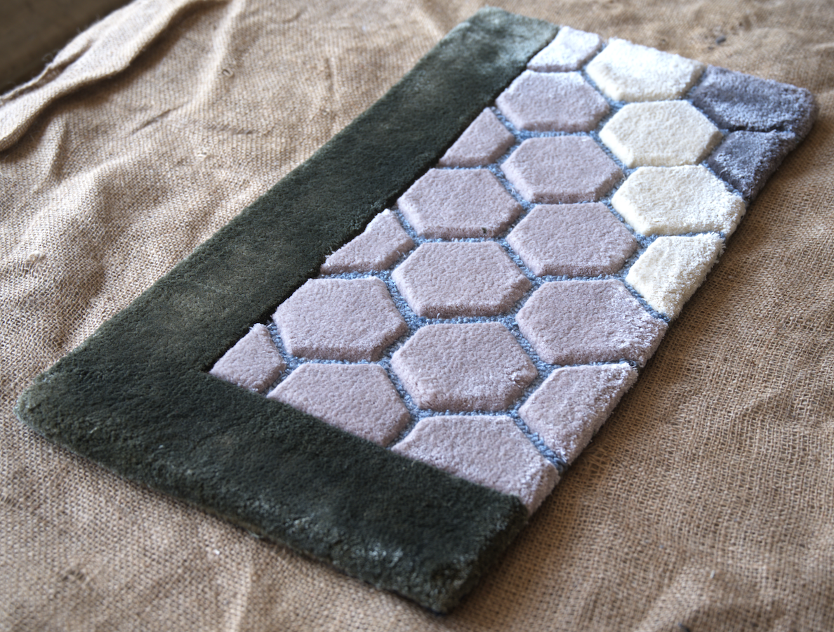 Hand Tufted-Surface-Tencel