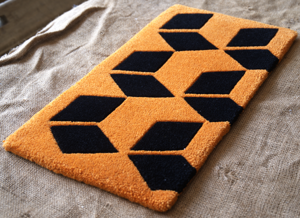 Hand Tufted-Surface-Wool