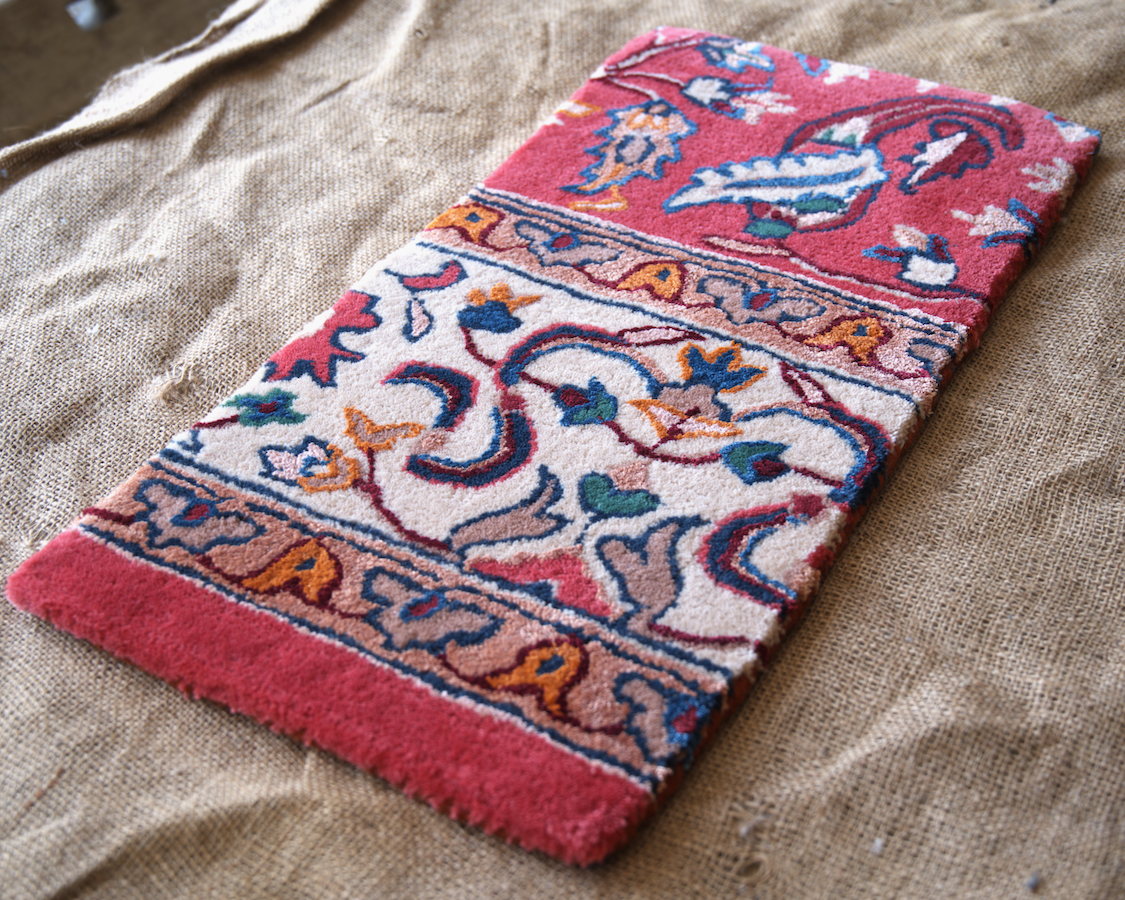 Hand Tufted-Surface-Wool & Viscose