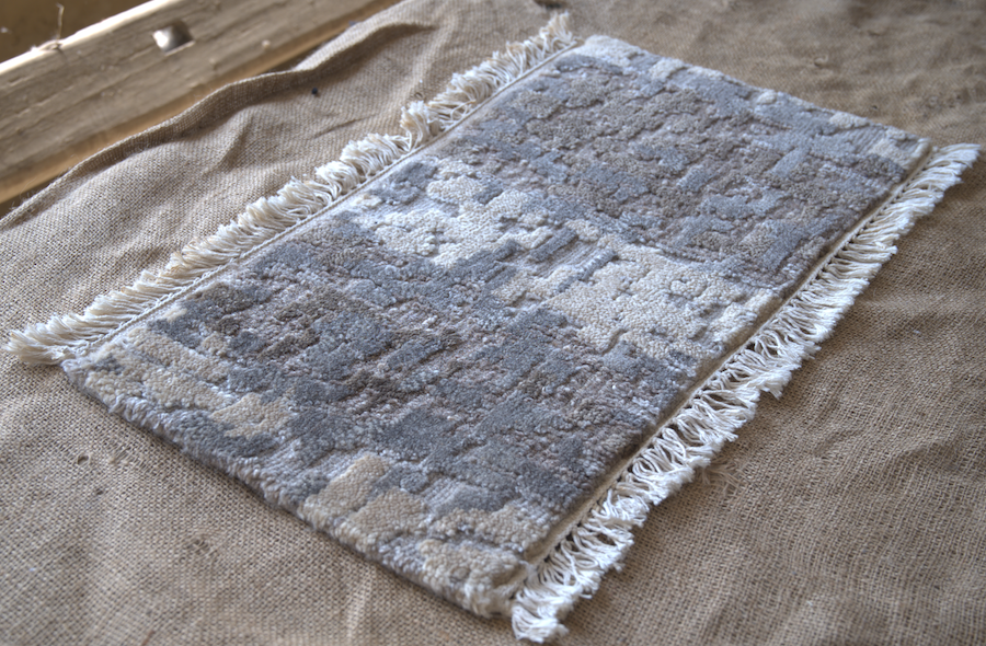 Hand knotted-Surface-Wool
