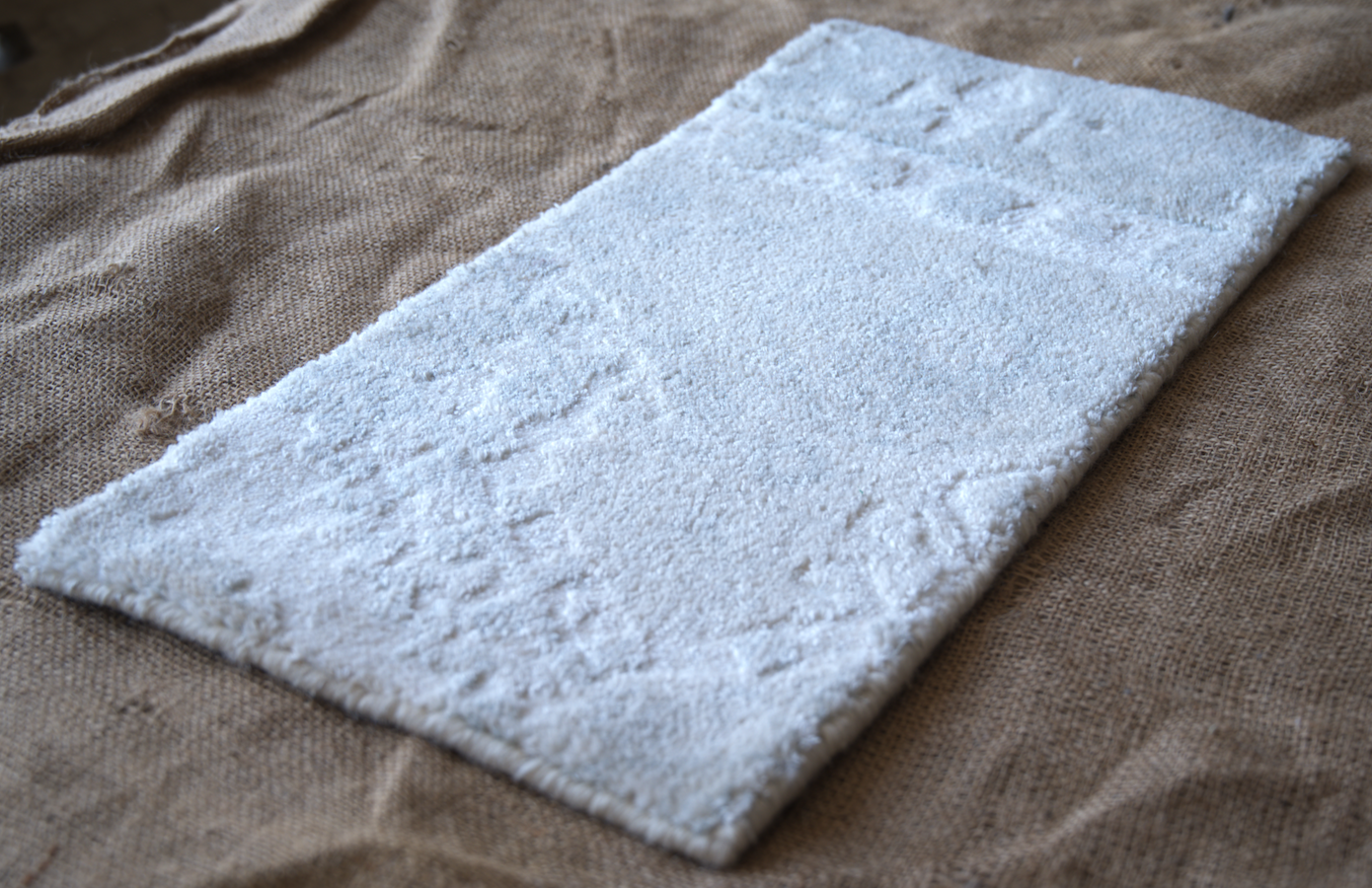 Hand Loom knotted-Surface-Wool-Viscose