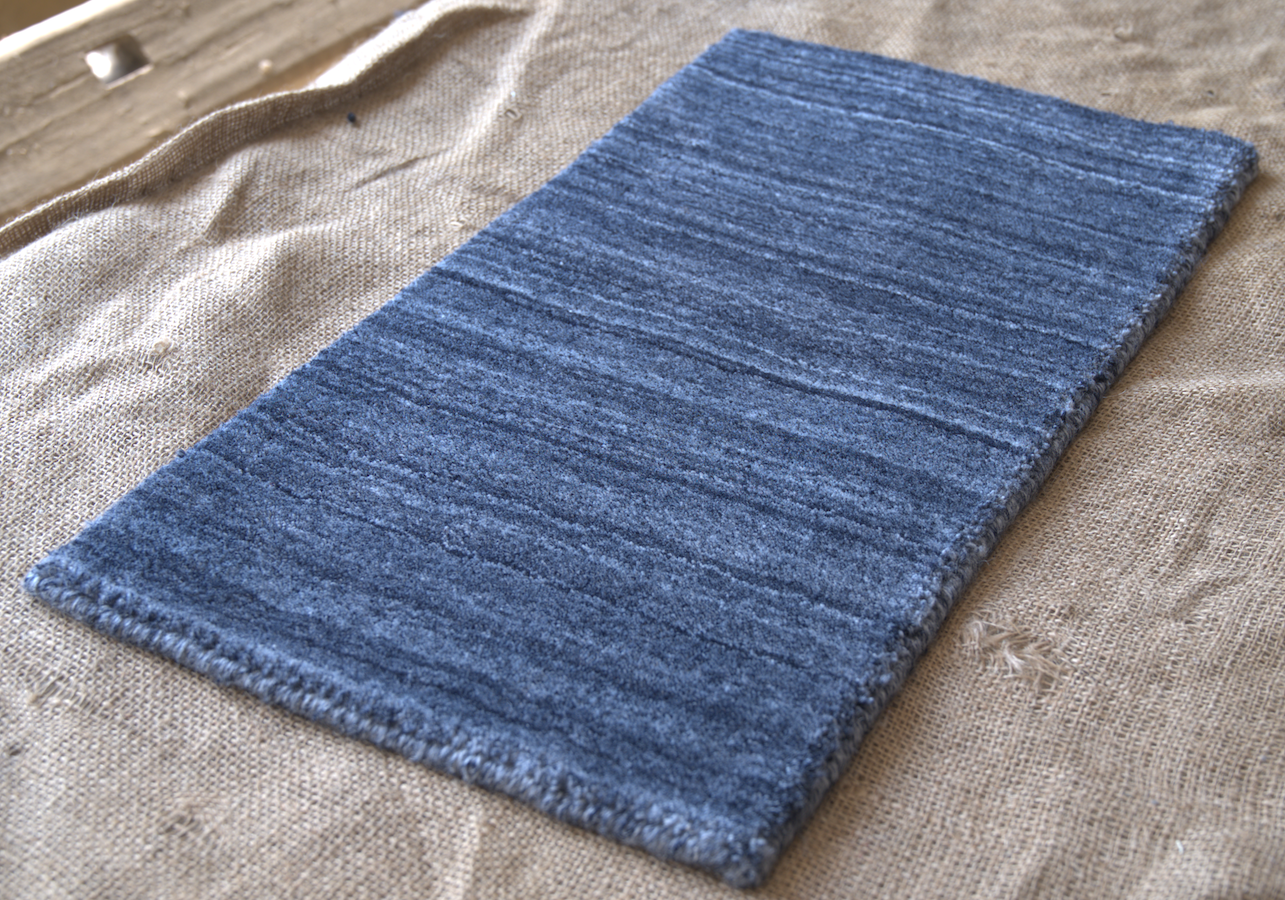 Hand Loom knotted-Surface-Wool-Viscose blend