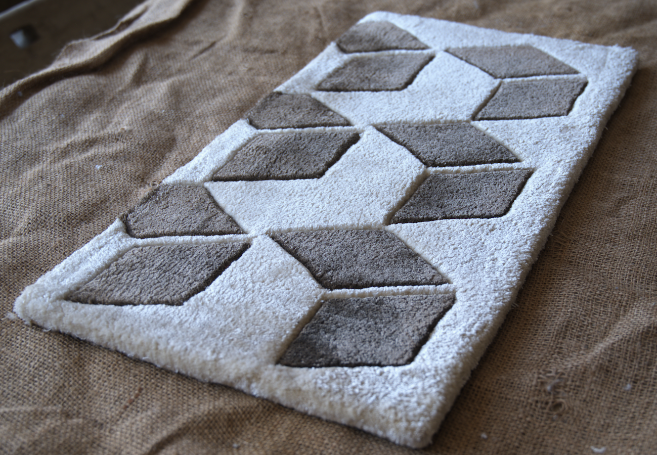 Hand Tufted-Surface-Tencel