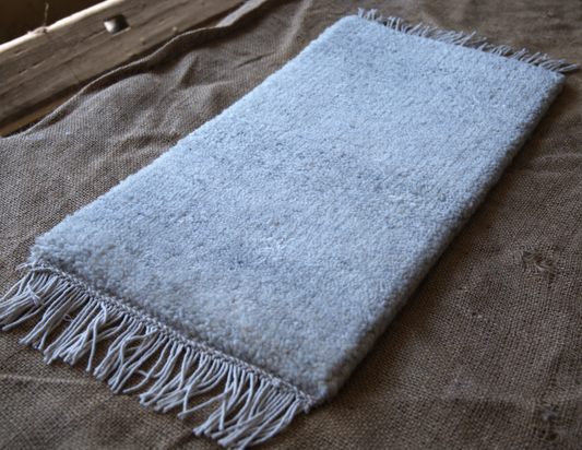 Hand knotted-Surface-Wool-Linen