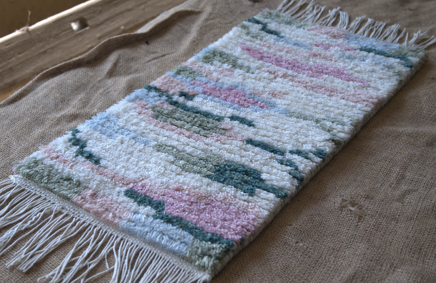 Hand knotted-Surface-Wool