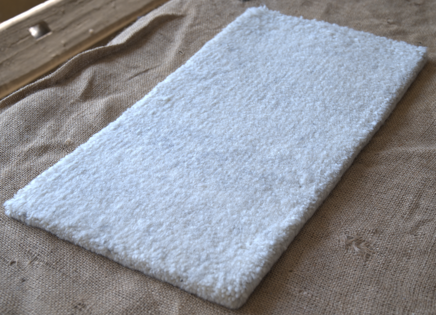 Hand knotted- Surface-Mohaire