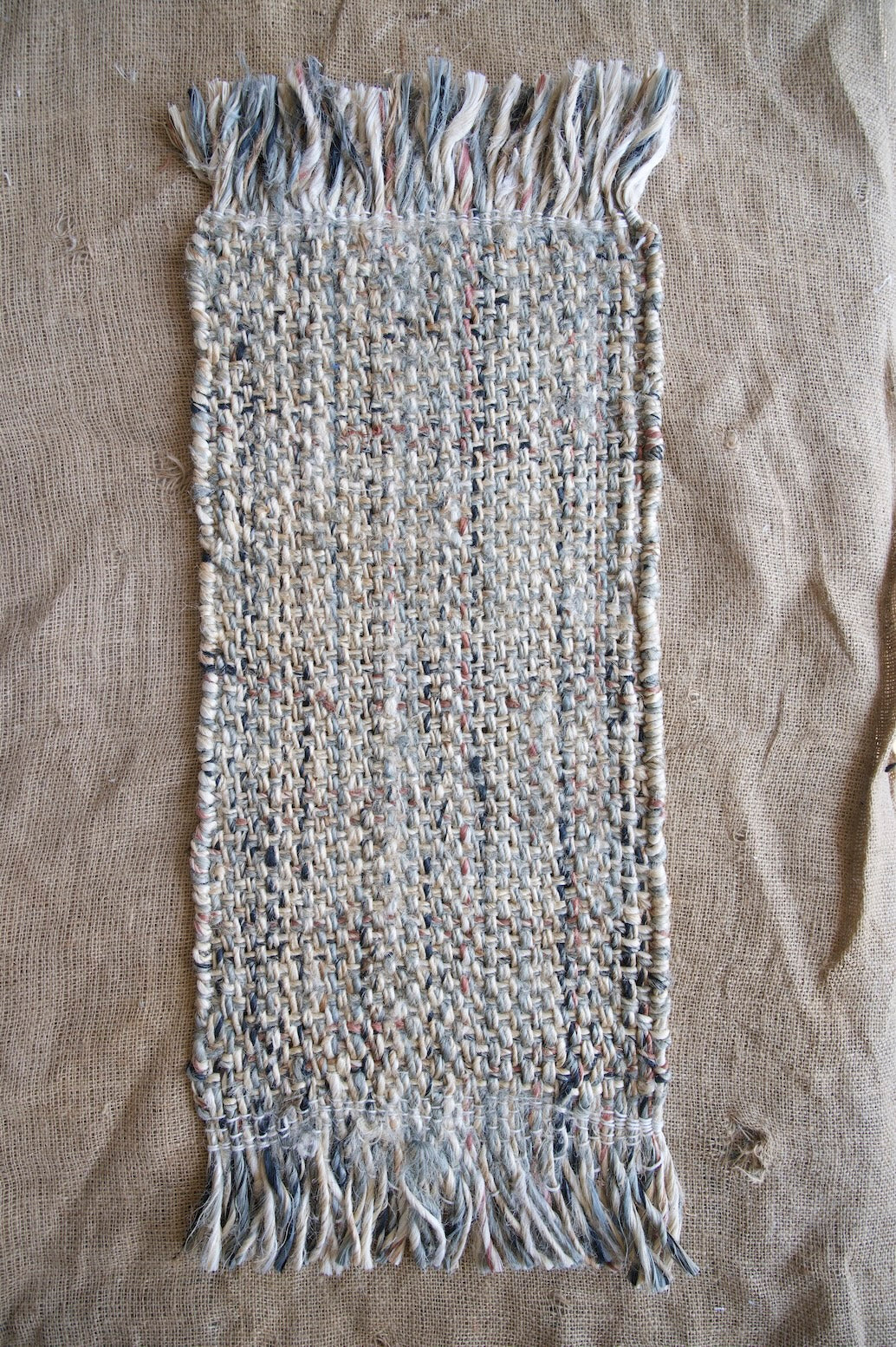 Punja Loom Surface Jute